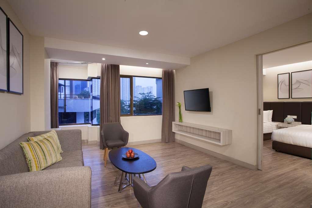 Aiho Hotel Medan Room photo